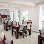 Sirin מלון